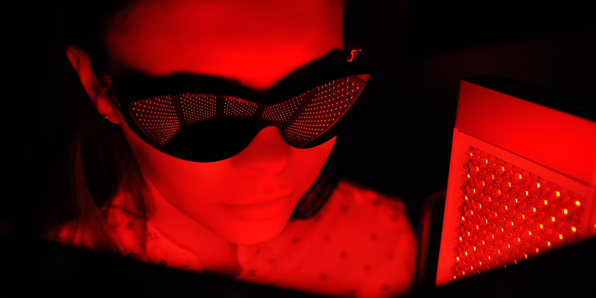 red-light-therapy-vs-cryotherapy